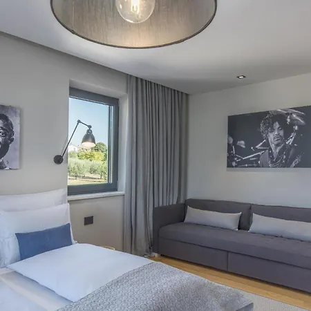 Deluxe Vila Frata