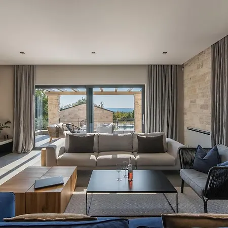 Vila Deluxe Frata