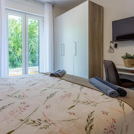 Villa Deluxe